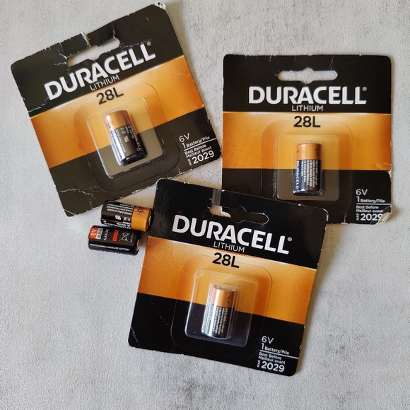 PENTAX 6X7 MEDIUM FORMAT CAMERA 120 FILM 2 LENSES, 2 VIEWFINDERS, AND MORE. MINT - Picture 10 of 12